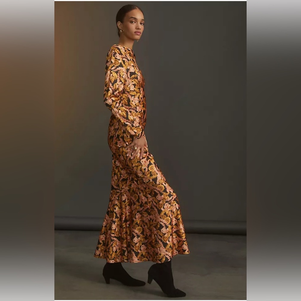 SIGNIFICANT OTHER AIIFOS Evie Pleated Cut-Out Midi Dress, Floral Long Sleeve - Picture 5 of 14